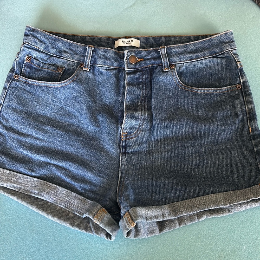 Highwasted Forever 21 Jean shorts size 30